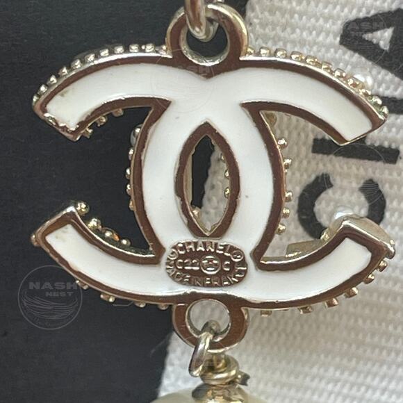 CHANEL Pearl, Strass Crystal CC Pendant Necklace | C22V C22C France Rare Limited - Picture 13 of 15